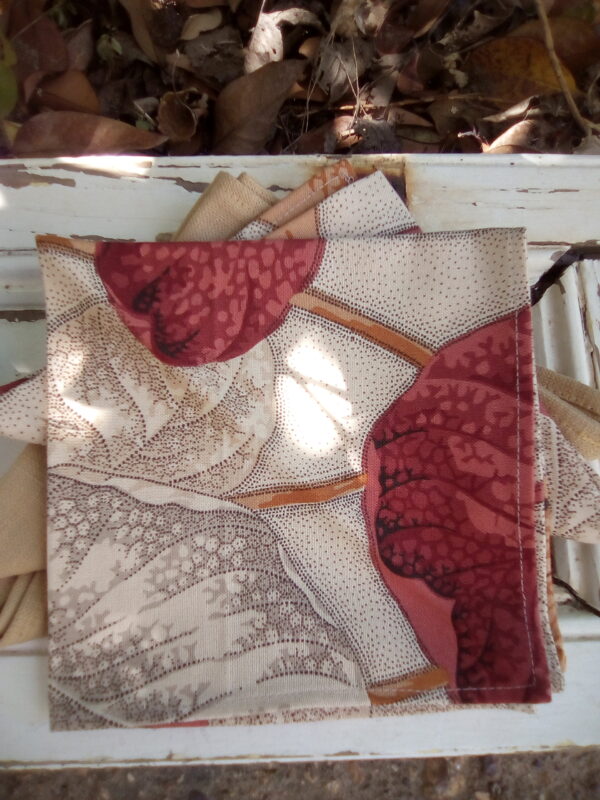 Vintage Cream Napkins - Image 2